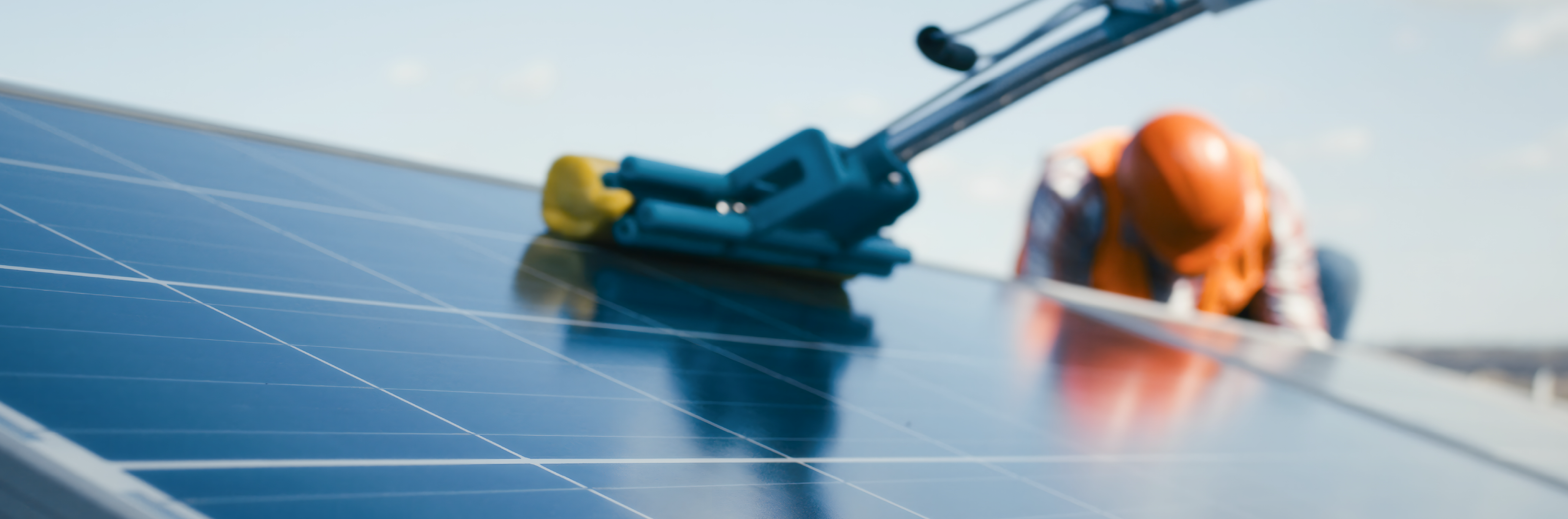 Solar Panel Maintenance: Tips for Maximizing Lifespan and Efficiency